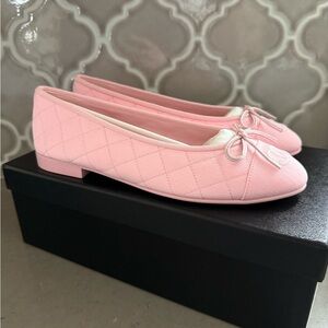 BNWT Chanel 26P Denim Light Pink Bow Tie Ballet Ballerina Flat, Size 38.5